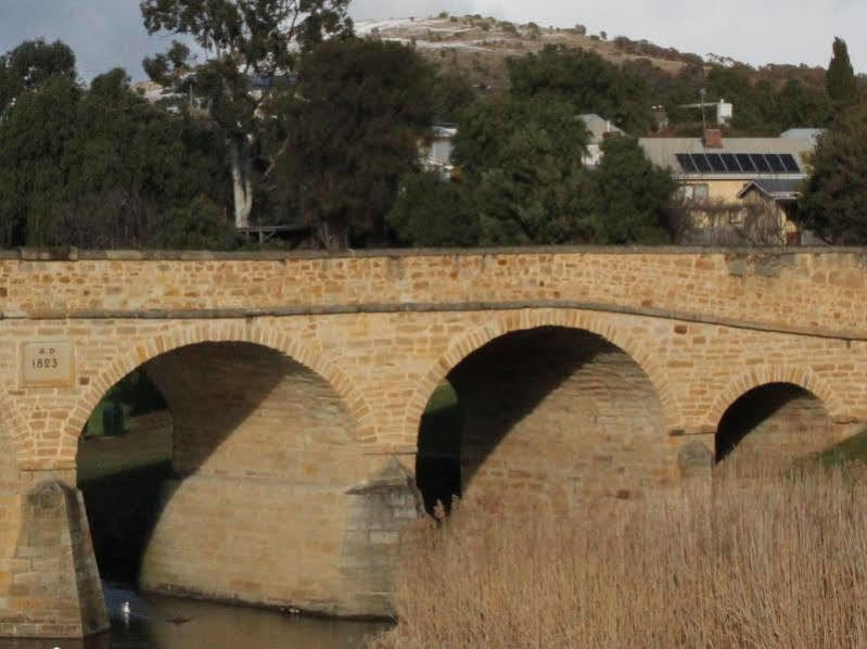 Bridge Cottages Sargeants & Armoury Cottages 1823 - History & Charm Richmond Eksteriør bilde